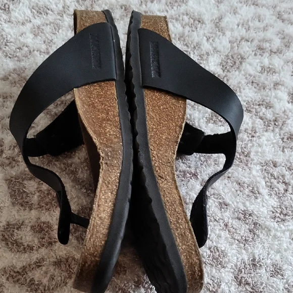 Birkenstock Black Sandals - Picture 5 of 6